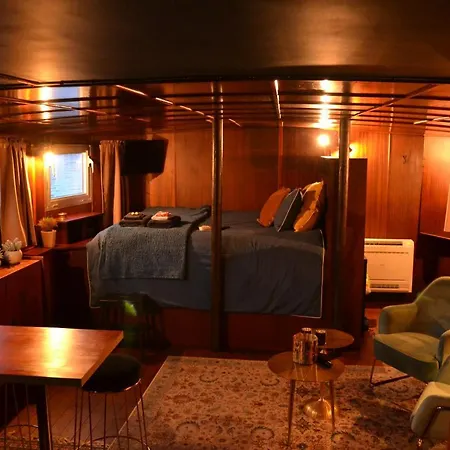 La Du Capitaine Botel Liege