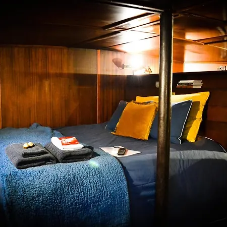 La Du Capitaine Botel Liege