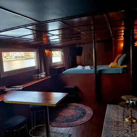 La Du Capitaine Lüttich